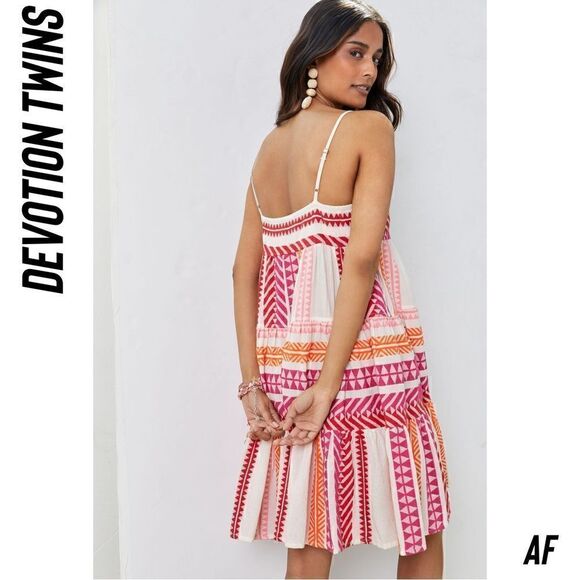 ANTHROPOLOGIE BY DEVOTION TWINS EMBROIDERED MINI DRESS NEW LARGE - Picture 7 of 9